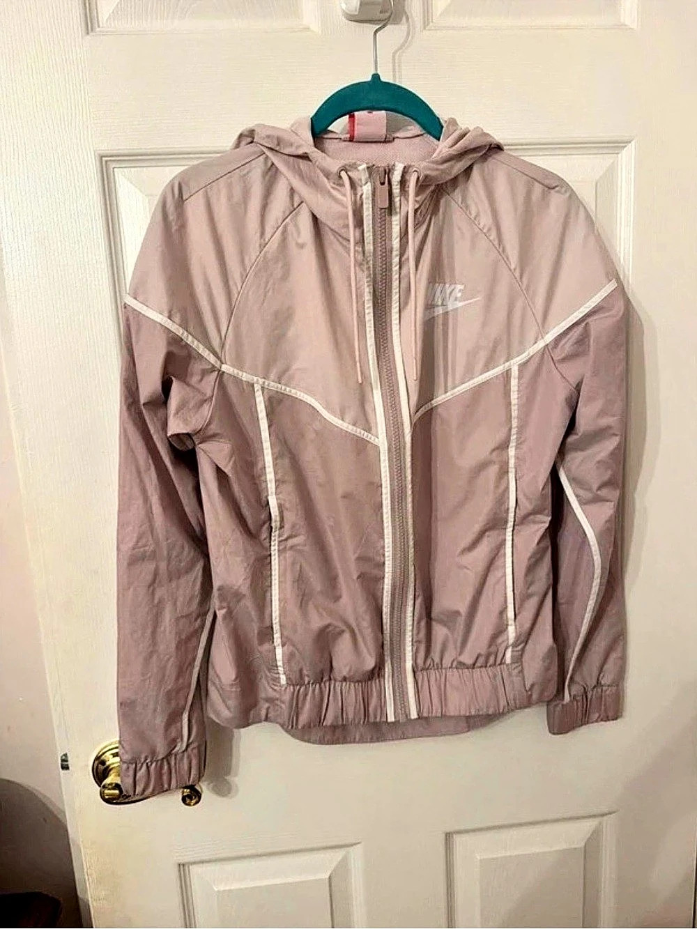 Nike Sportswear Windrunner Jacket Women's Pink XS